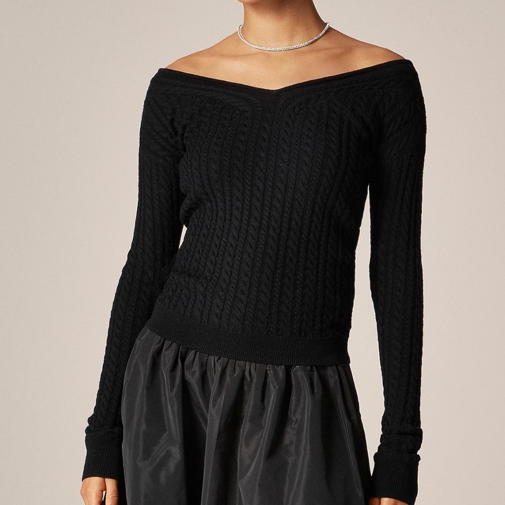 J crew Cable-knit wide V-neck sweater in merino wool black